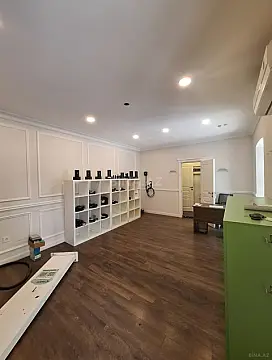 Kirayə verilir obyekt 60 m²