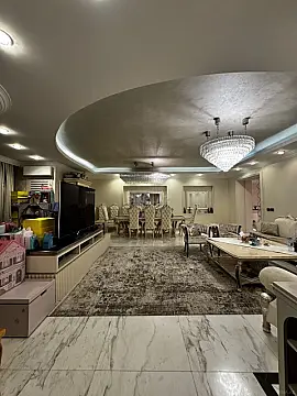 Satılır 3 otaqlı mənzil 250 m²