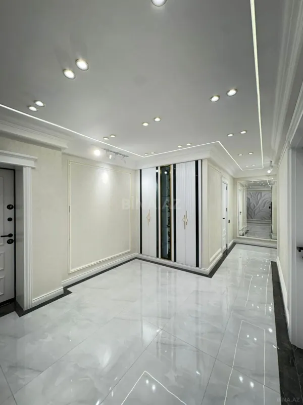 Satılır 3 otaqlı mənzil 95 m²