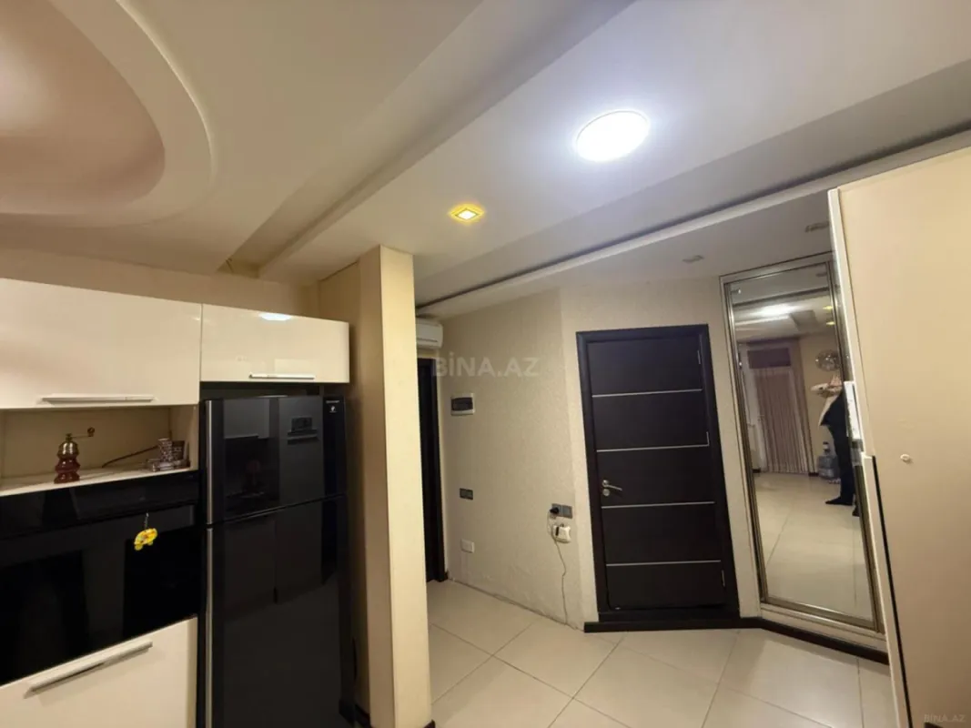 Satılır 1 otaqlı mənzil 47 m²