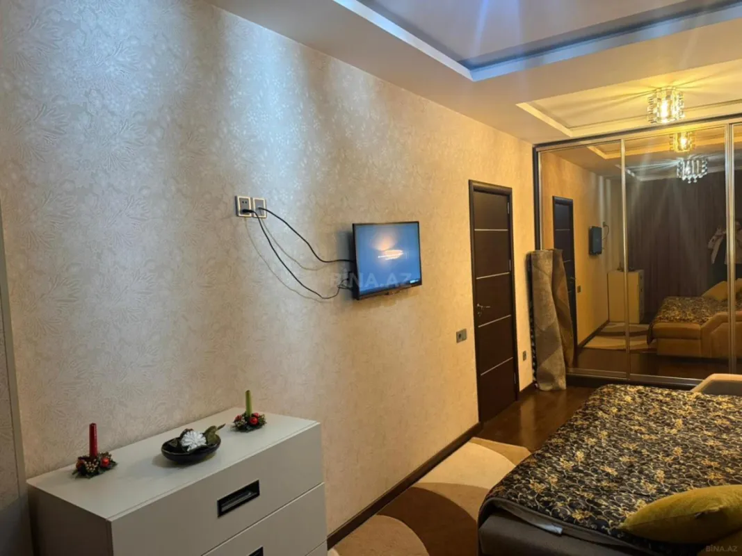 Satılır 1 otaqlı mənzil 47 m²