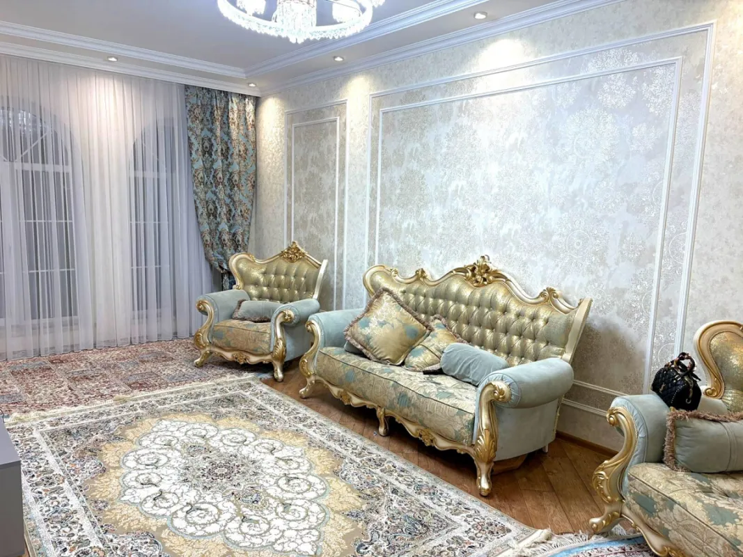Satılır 4 otaqlı həyət evi 145 m²