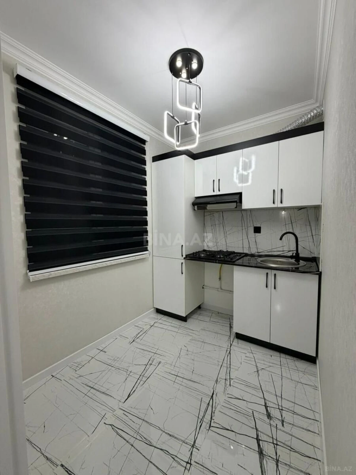 Satılır 2 otaqlı mənzil 55 m²
