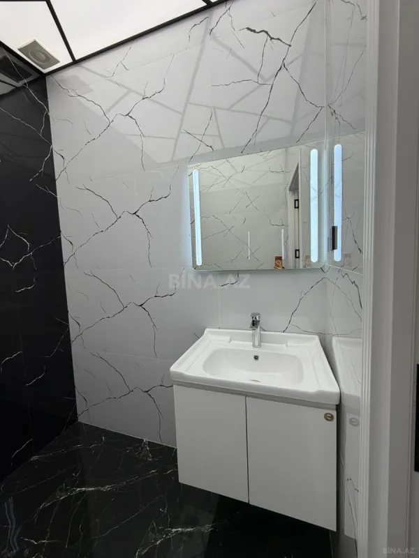 Satılır 2 otaqlı mənzil 55 m²