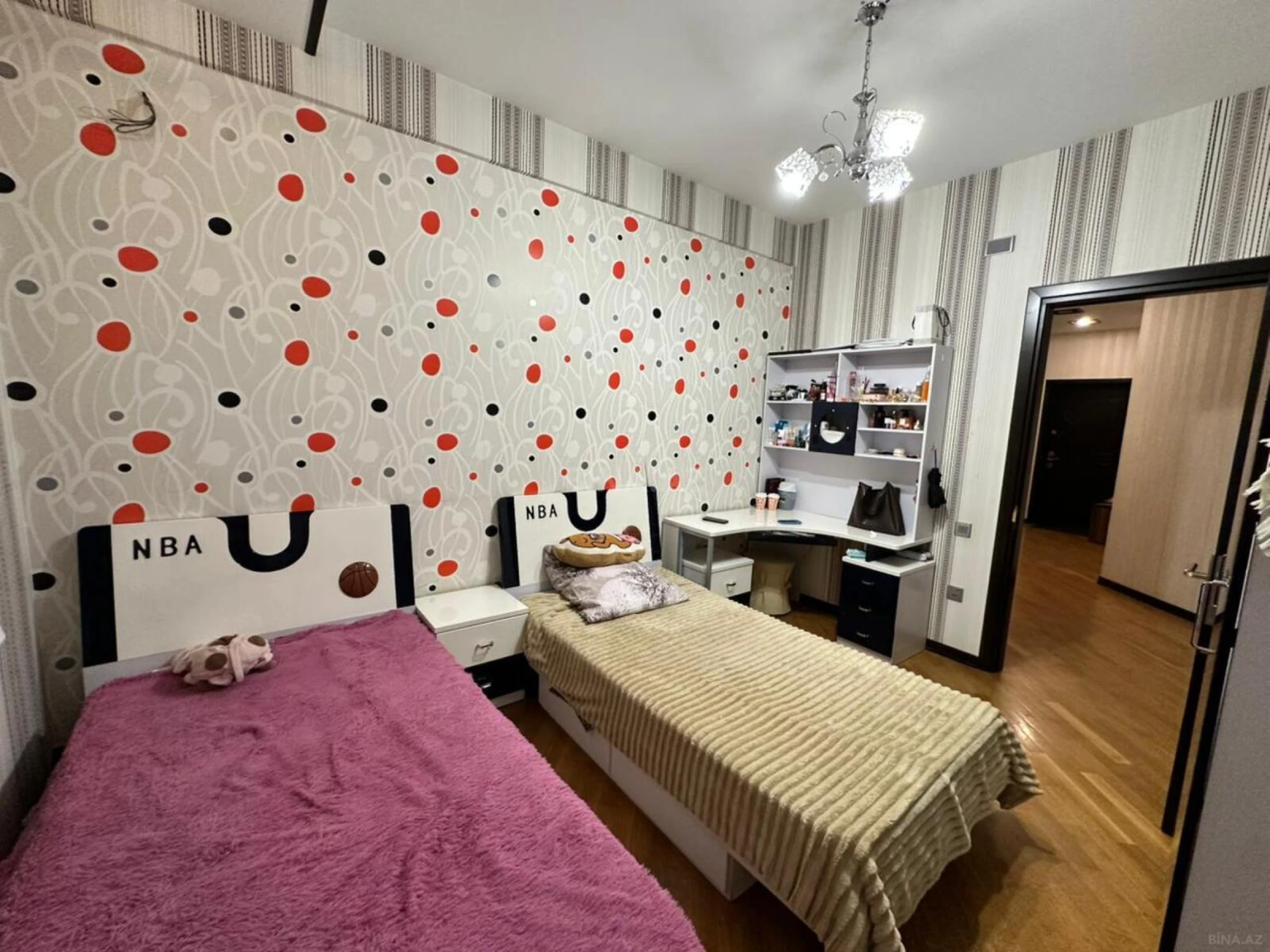 Satılır 3 otaqlı mənzil 120 m²