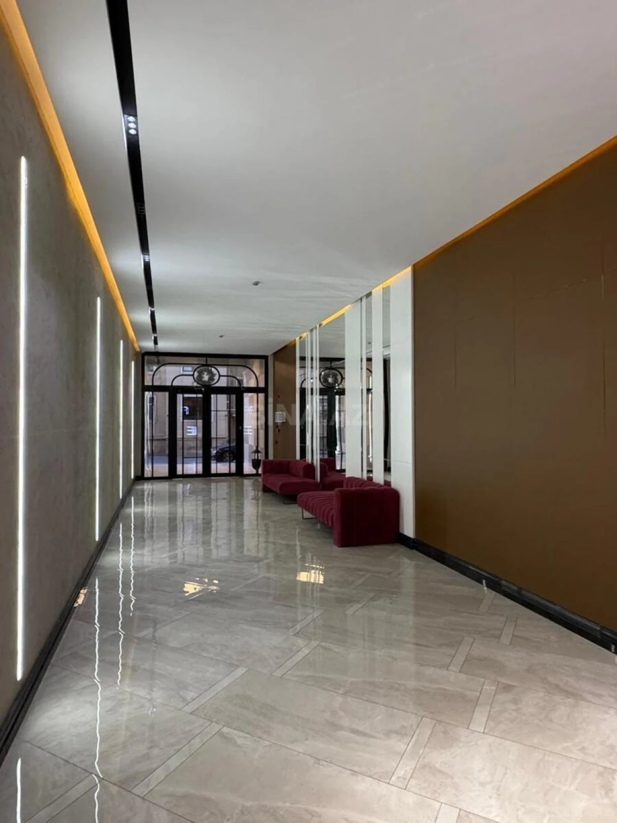 Satılır 3 otaqlı mənzil 100 m²