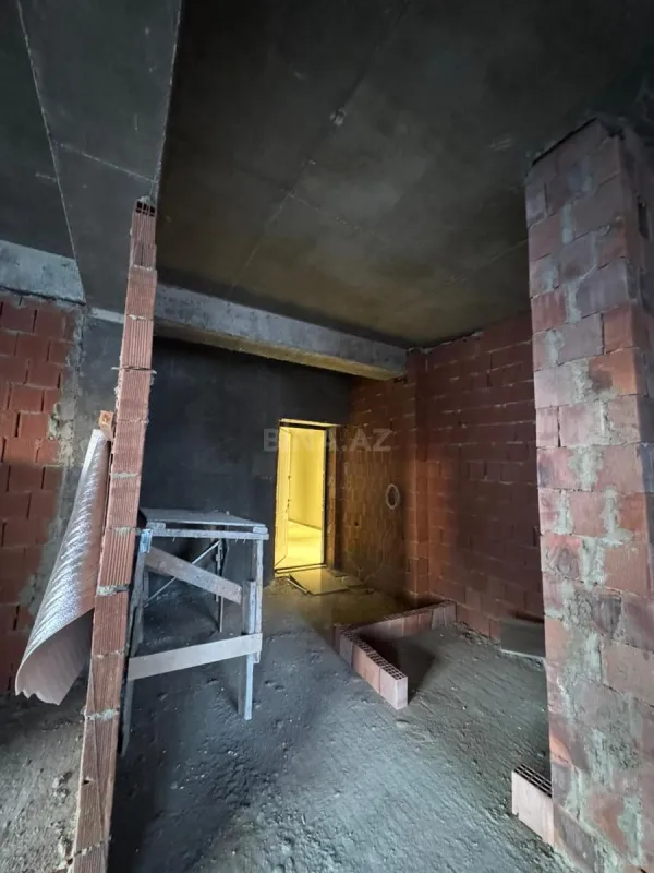 Satılır 3 otaqlı mənzil 100 m²