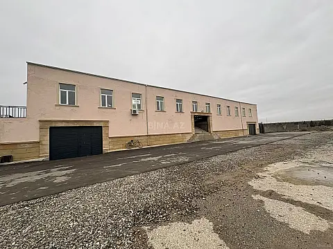 Kirayə verilir obyekt 1100 m²