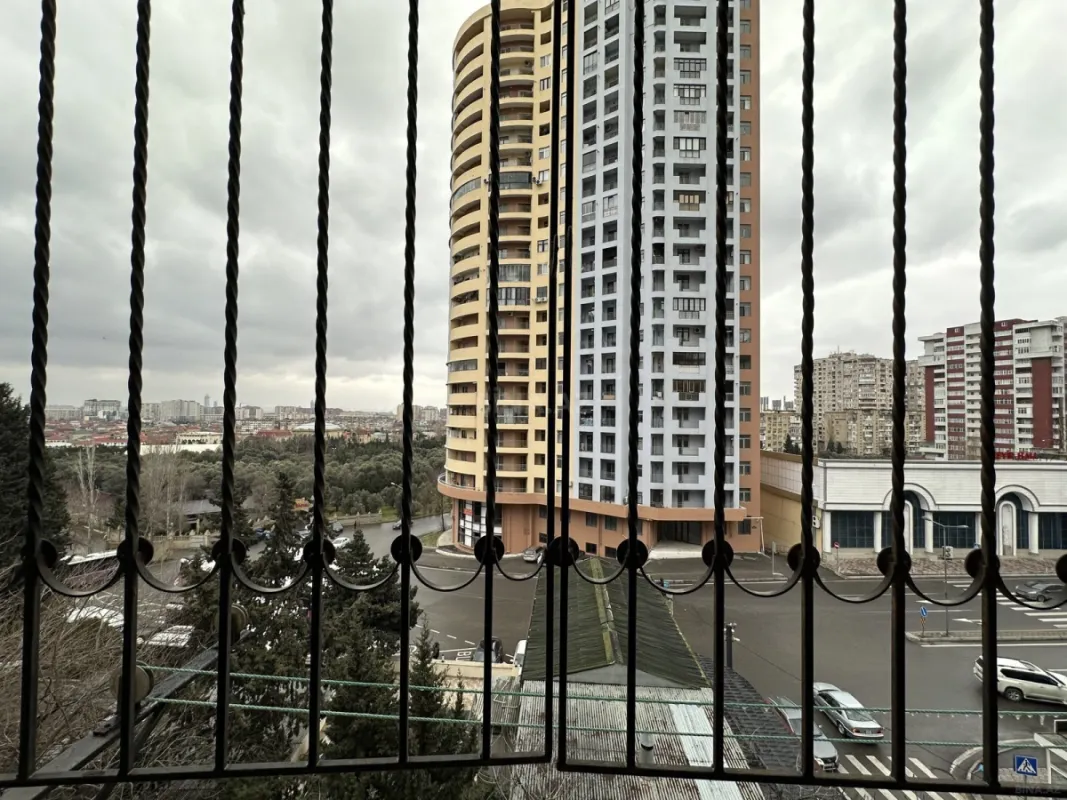 Satılır 3 otaqlı mənzil 65 m²