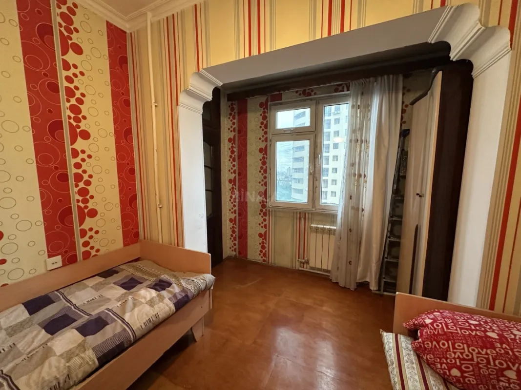 Satılır 3 otaqlı mənzil 65 m²