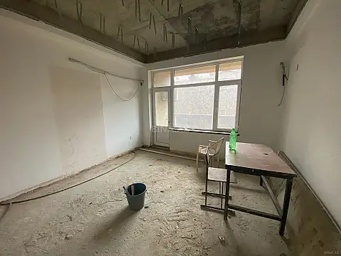 Satılır 2 otaqlı mənzil 115 m²