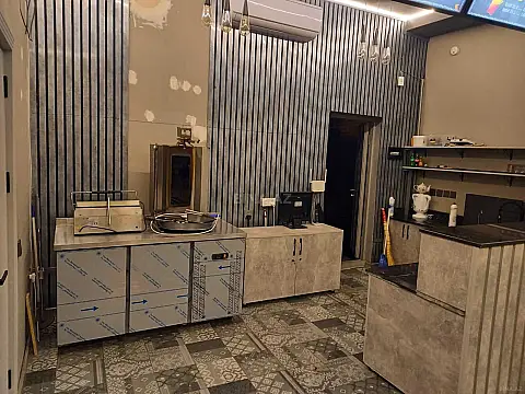 Satılır obyekt 122 m²