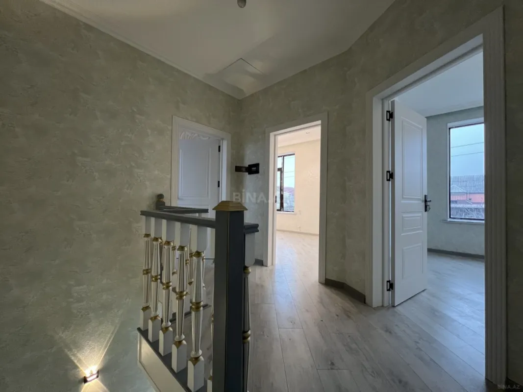 Satılır 4 otaqlı həyət evi 130 m²