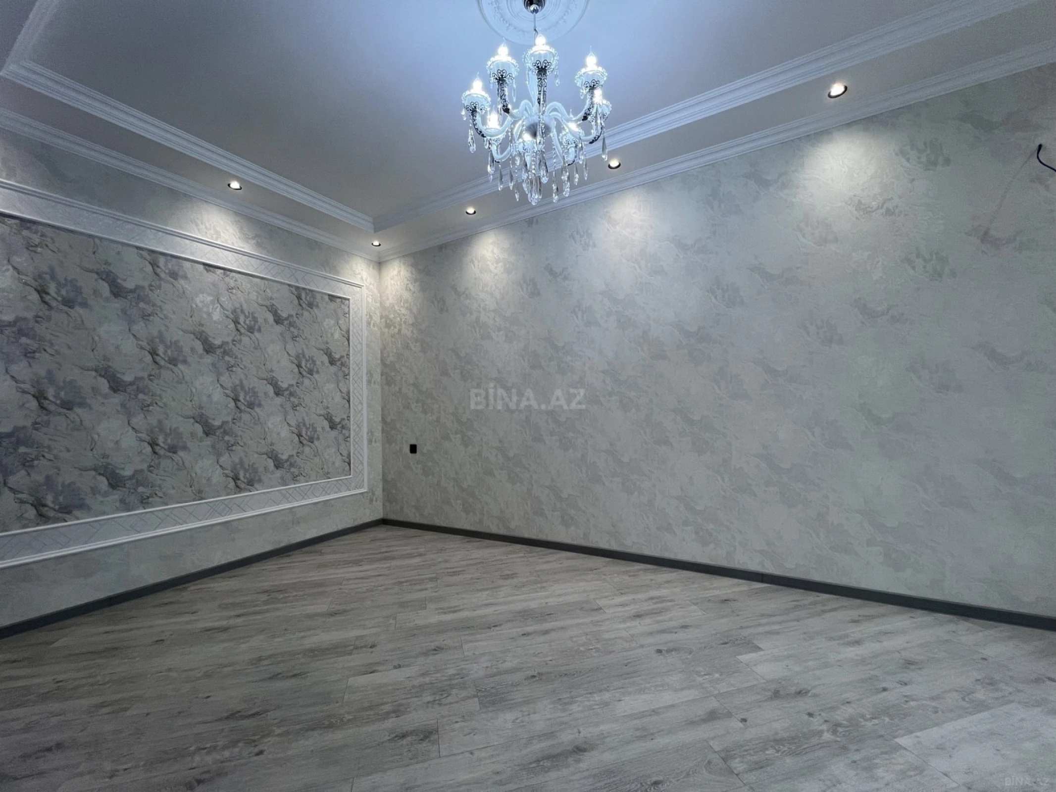 Satılır 4 otaqlı həyət evi 130 m²