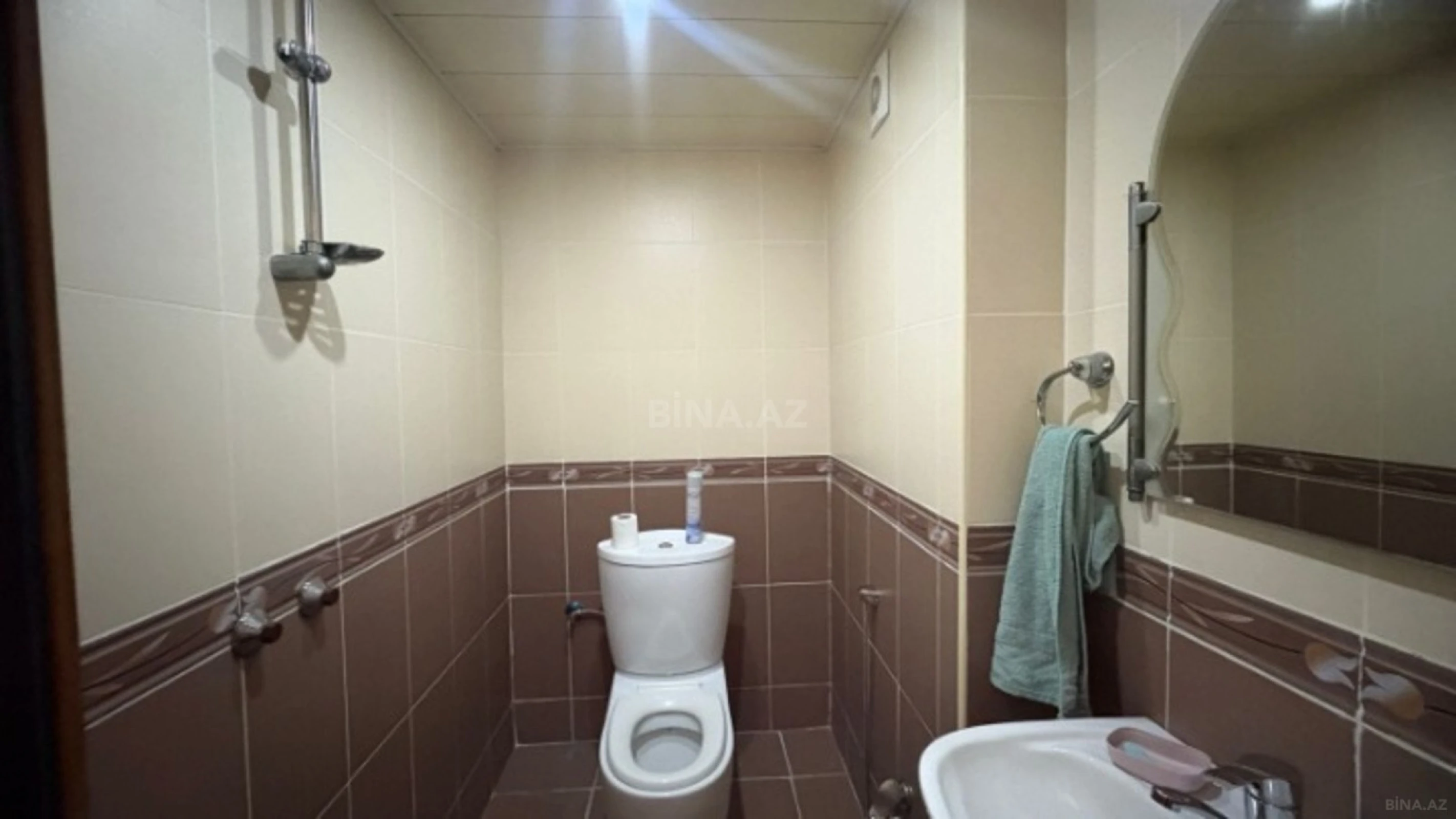 Satılır 3 otaqlı mənzil 127 m²