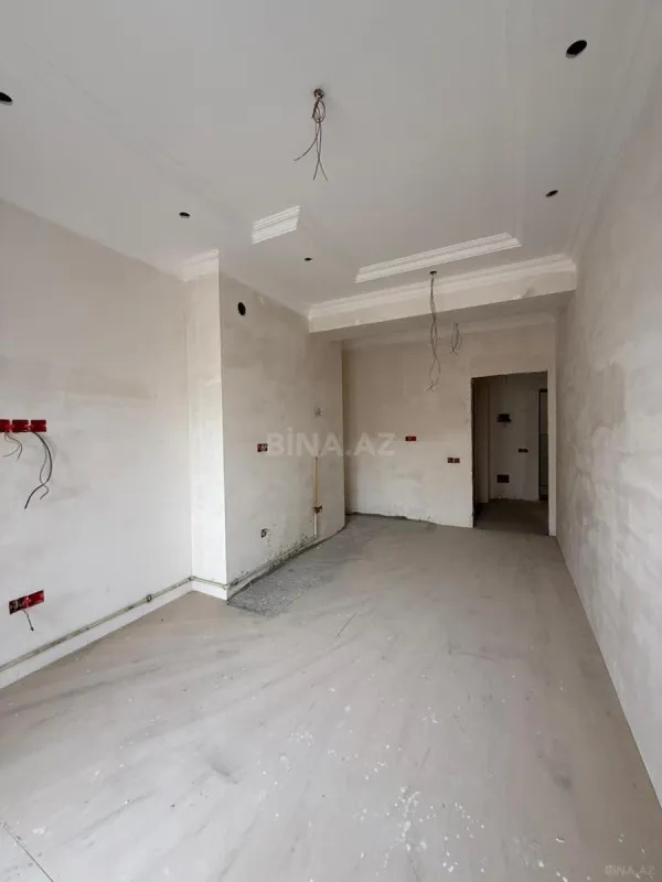 Satılır 3 otaqlı mənzil 99 m²