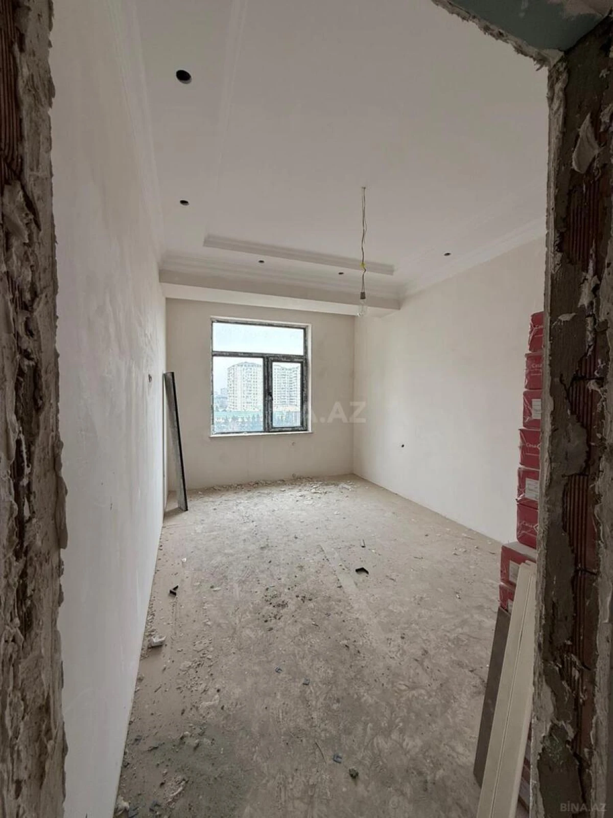 Satılır 3 otaqlı mənzil 99 m²