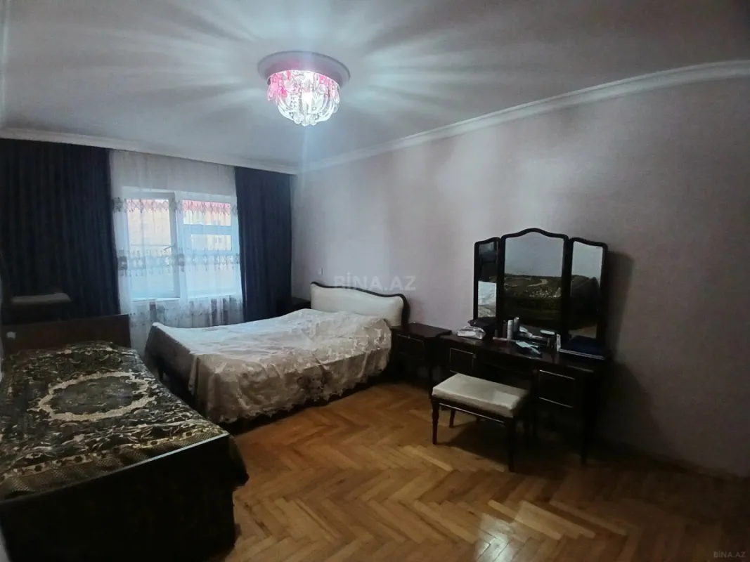 Satılır 3 otaqlı mənzil 70 m²