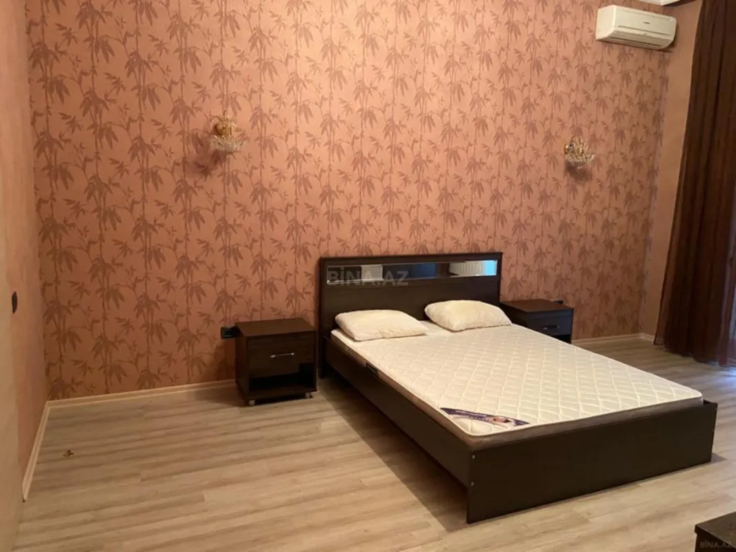 Kirayə verilir 3 otaqlı mənzil 130 m²