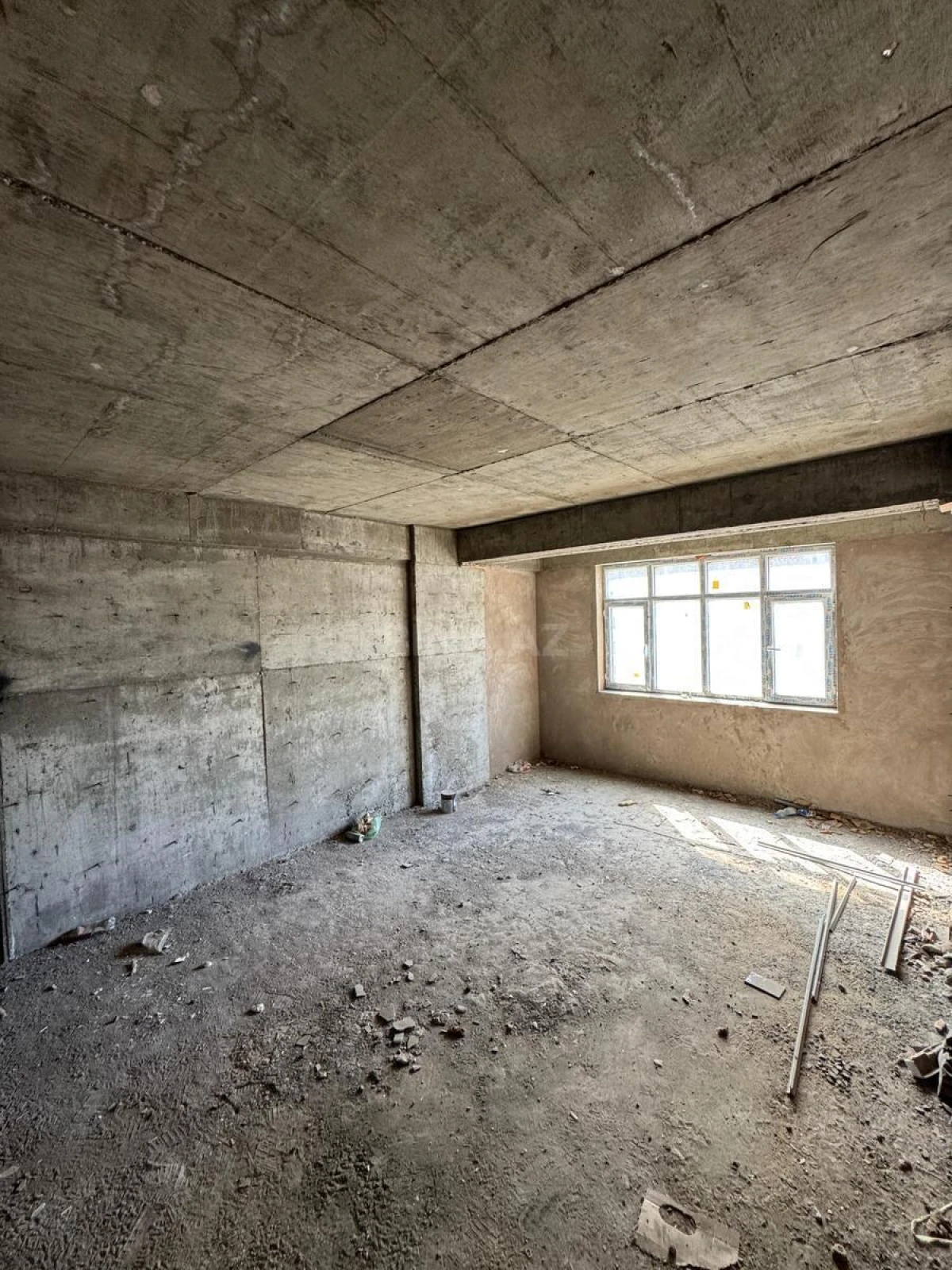 Satılır 3 otaqlı mənzil 99 m²