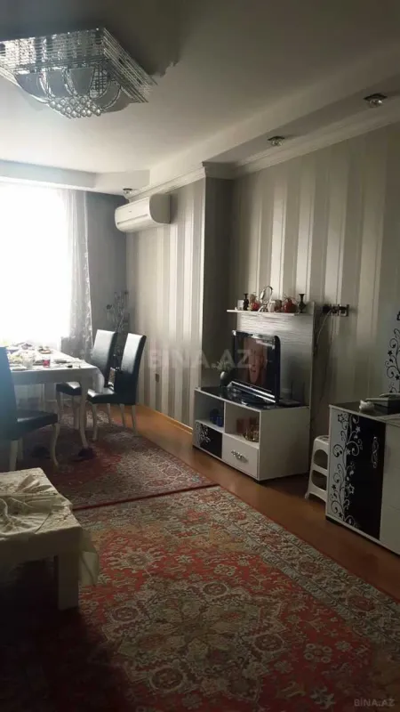 Satılır 3 otaqlı mənzil 90 m²