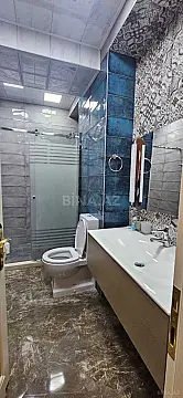 Kirayə verilir 4 otaqlı mənzil 210 m²