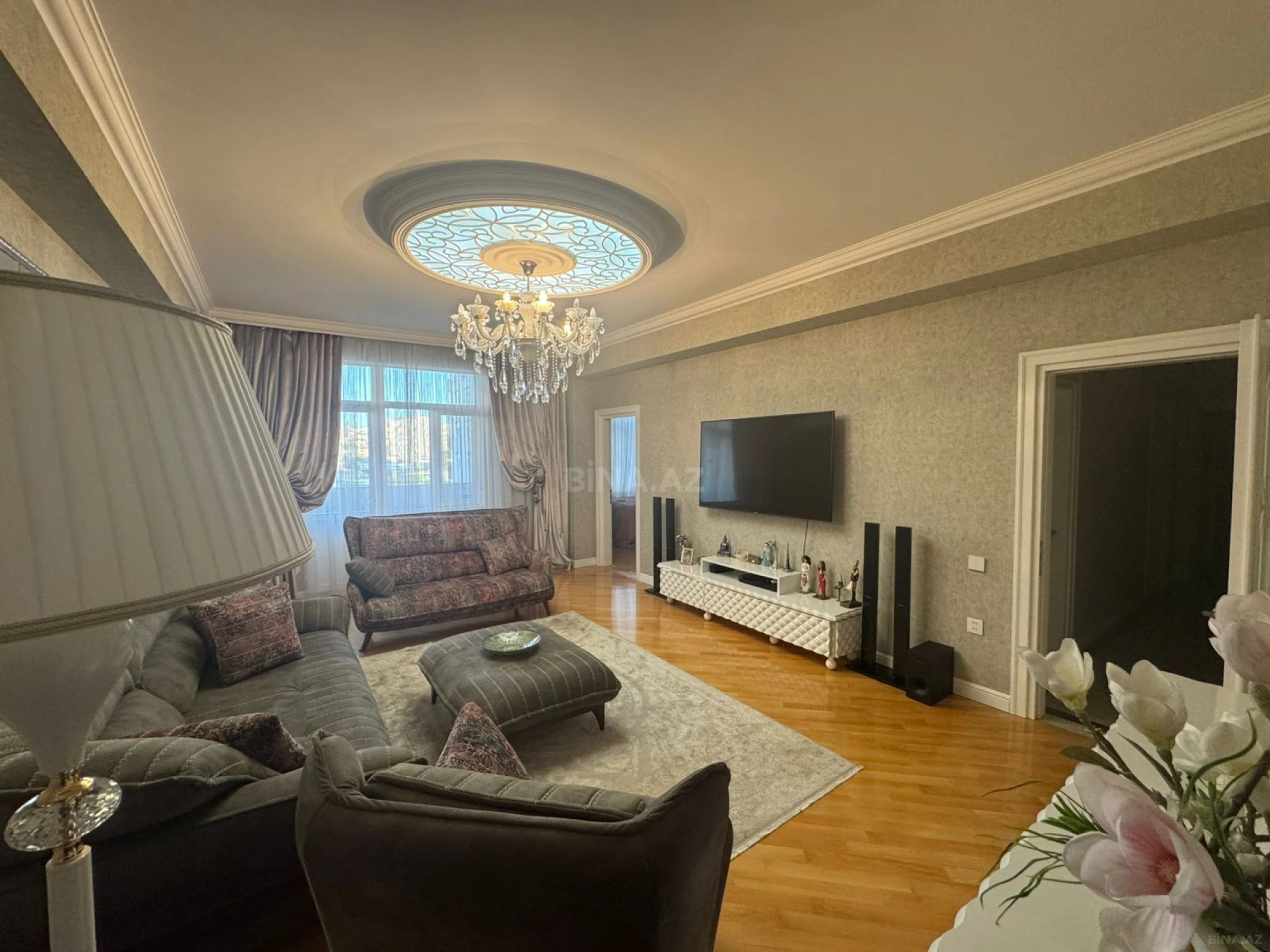 Satılır 4 otaqlı mənzil 105 m²
