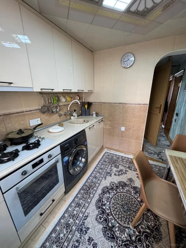 Satılır 3 otaqlı mənzil 80 m²