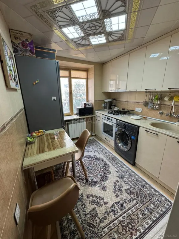 Satılır 3 otaqlı mənzil 80 m²