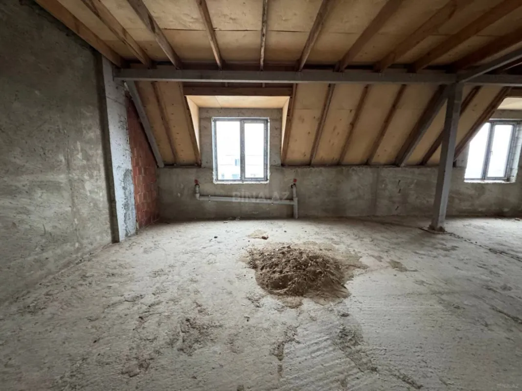 Satılır 3 otaqlı mənzil 133 m²