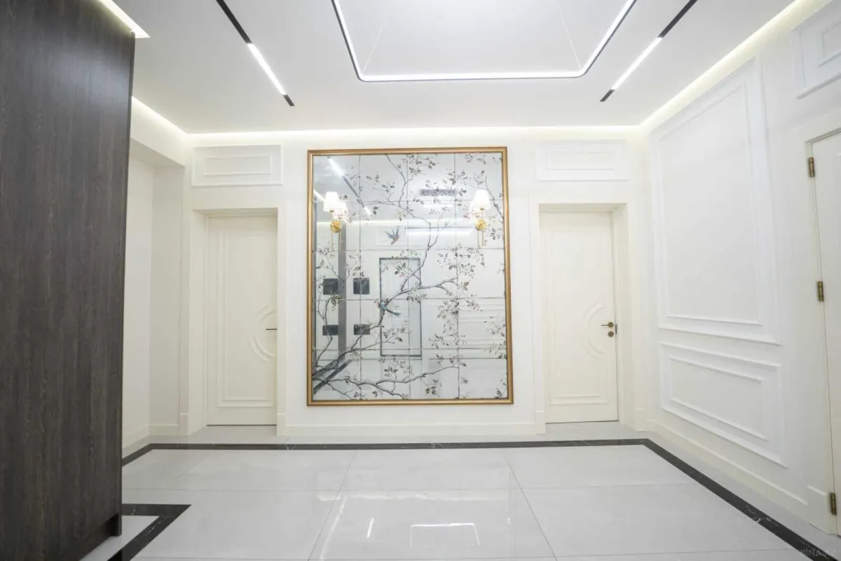 Satılır 3 otaqlı mənzil 125 m²