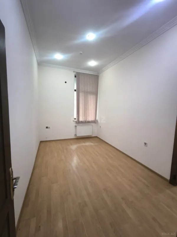 Kirayə verilir 11 otaqlı ofis 280 m²