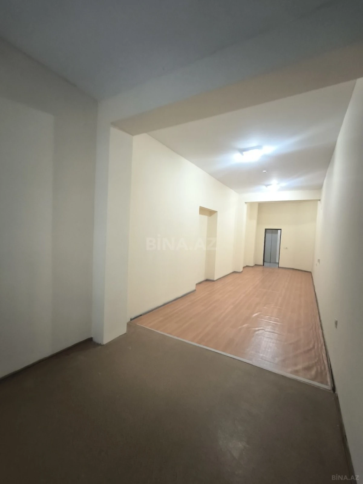 Kirayə verilir 11 otaqlı ofis 280 m²
