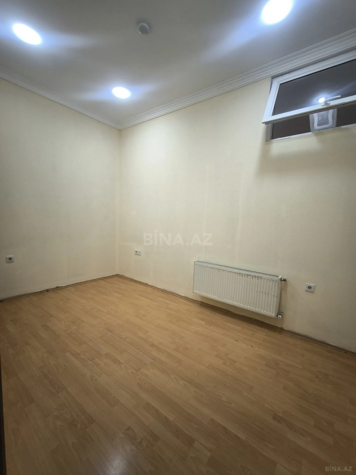 Kirayə verilir 11 otaqlı ofis 280 m²