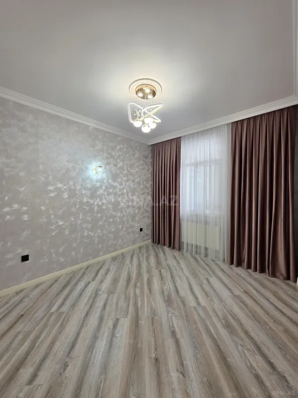 Satılır 3 otaqlı mənzil 98 m²
