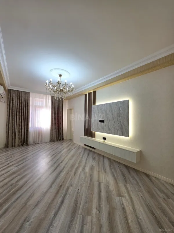 Satılır 3 otaqlı mənzil 98 m²