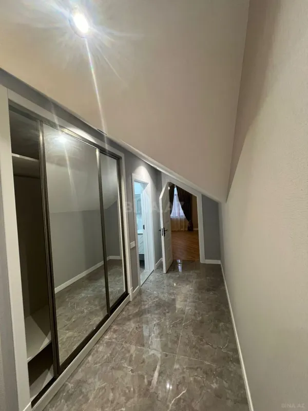Satılır 4 otaqlı həyət evi 155 m²