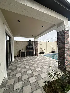 Satılır 4 otaqlı həyət evi 155 m²