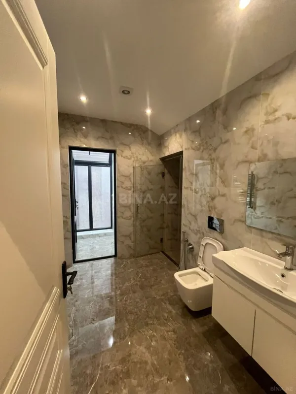 Satılır 4 otaqlı həyət evi 155 m²