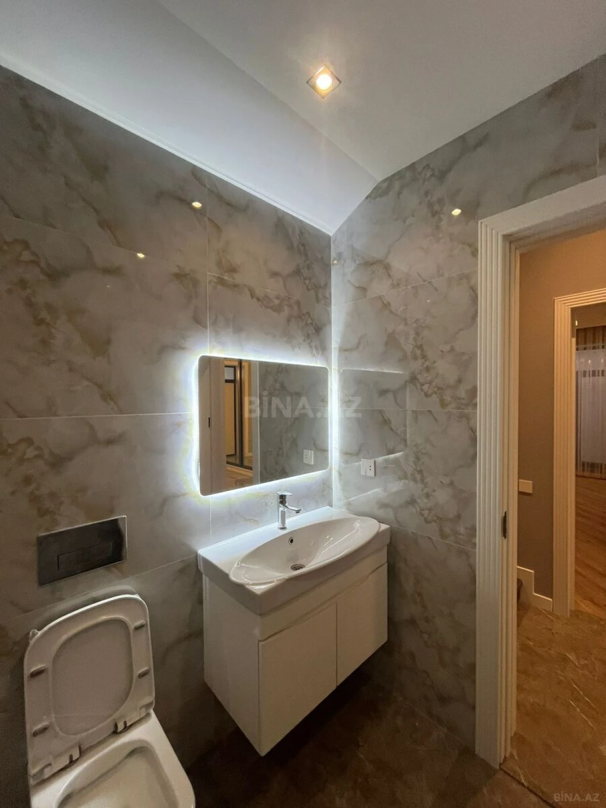 Satılır 4 otaqlı həyət evi 155 m²