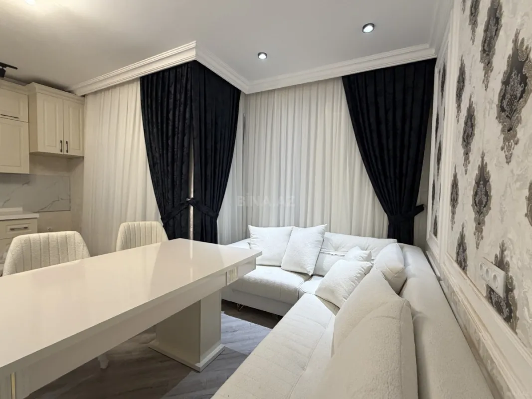 Kirayə verilir 2 otaqlı mənzil 60 m²