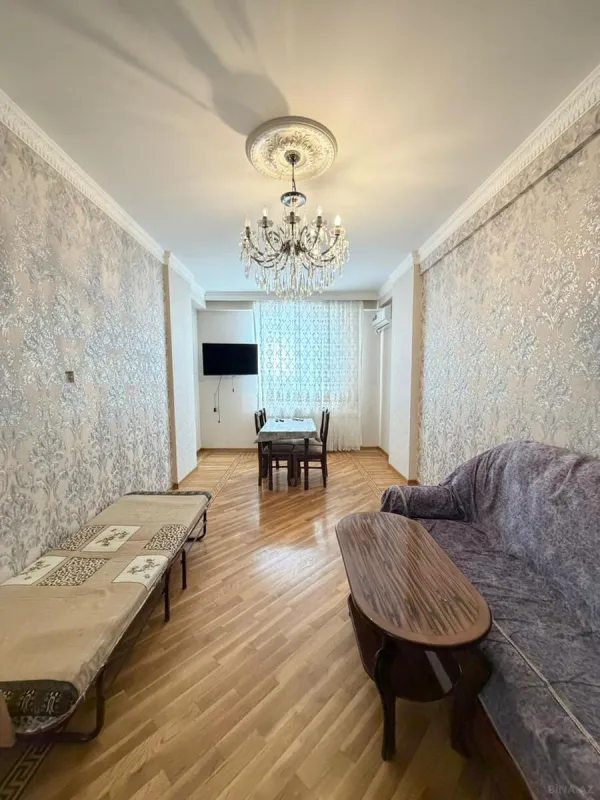 Kirayə verilir 3 otaqlı mənzil 90 m²