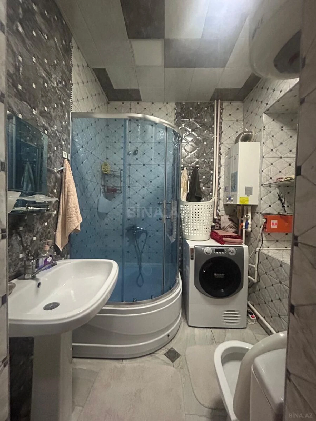 Kirayə verilir 2 otaqlı mənzil 70 m²