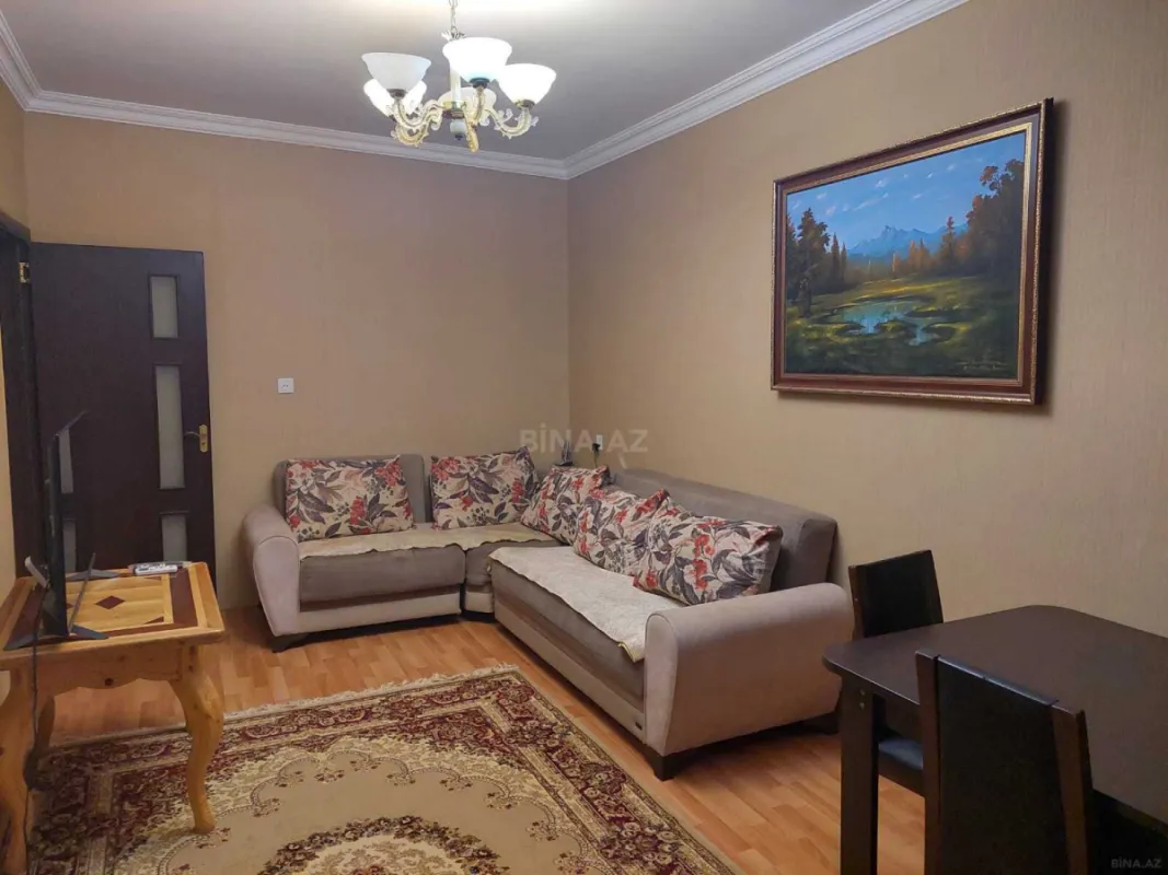 Satılır 2 otaqlı mənzil 67 m²