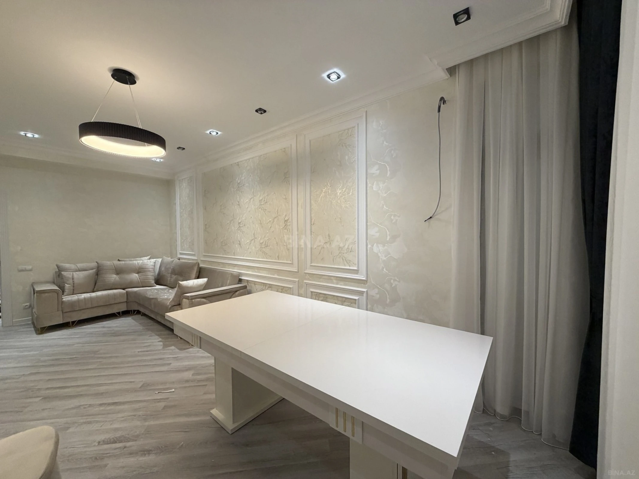 Kirayə verilir 3 otaqlı mənzil 100 m²