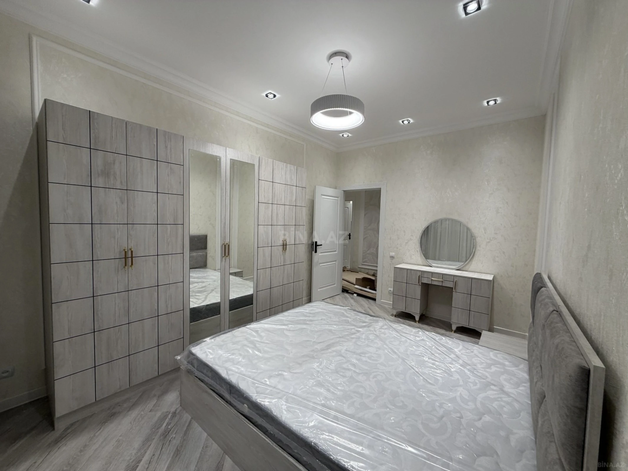 Kirayə verilir 3 otaqlı mənzil 100 m²