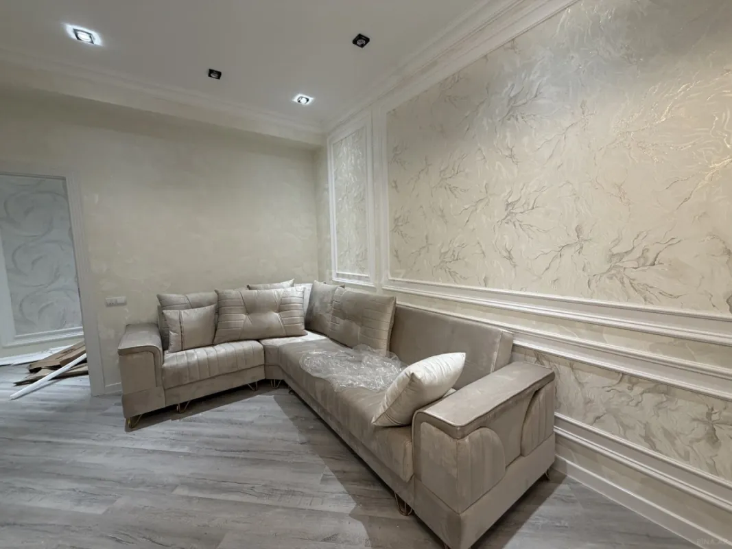 Kirayə verilir 3 otaqlı mənzil 100 m²