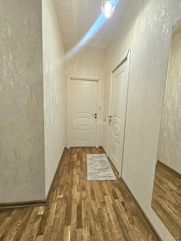 Satılır 2 otaqlı mənzil 69 m²