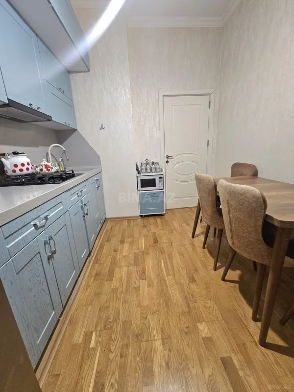 Satılır 2 otaqlı mənzil 69 m²