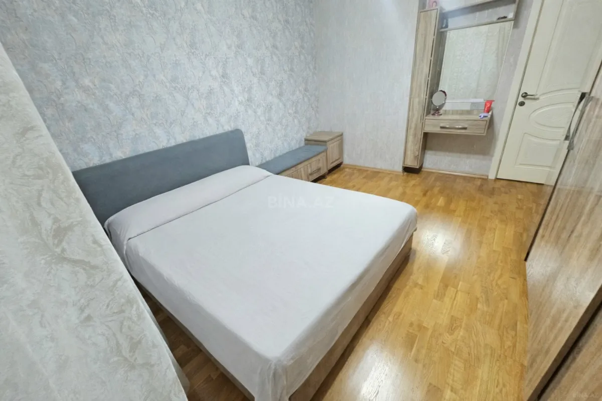 Satılır 2 otaqlı mənzil 69 m²